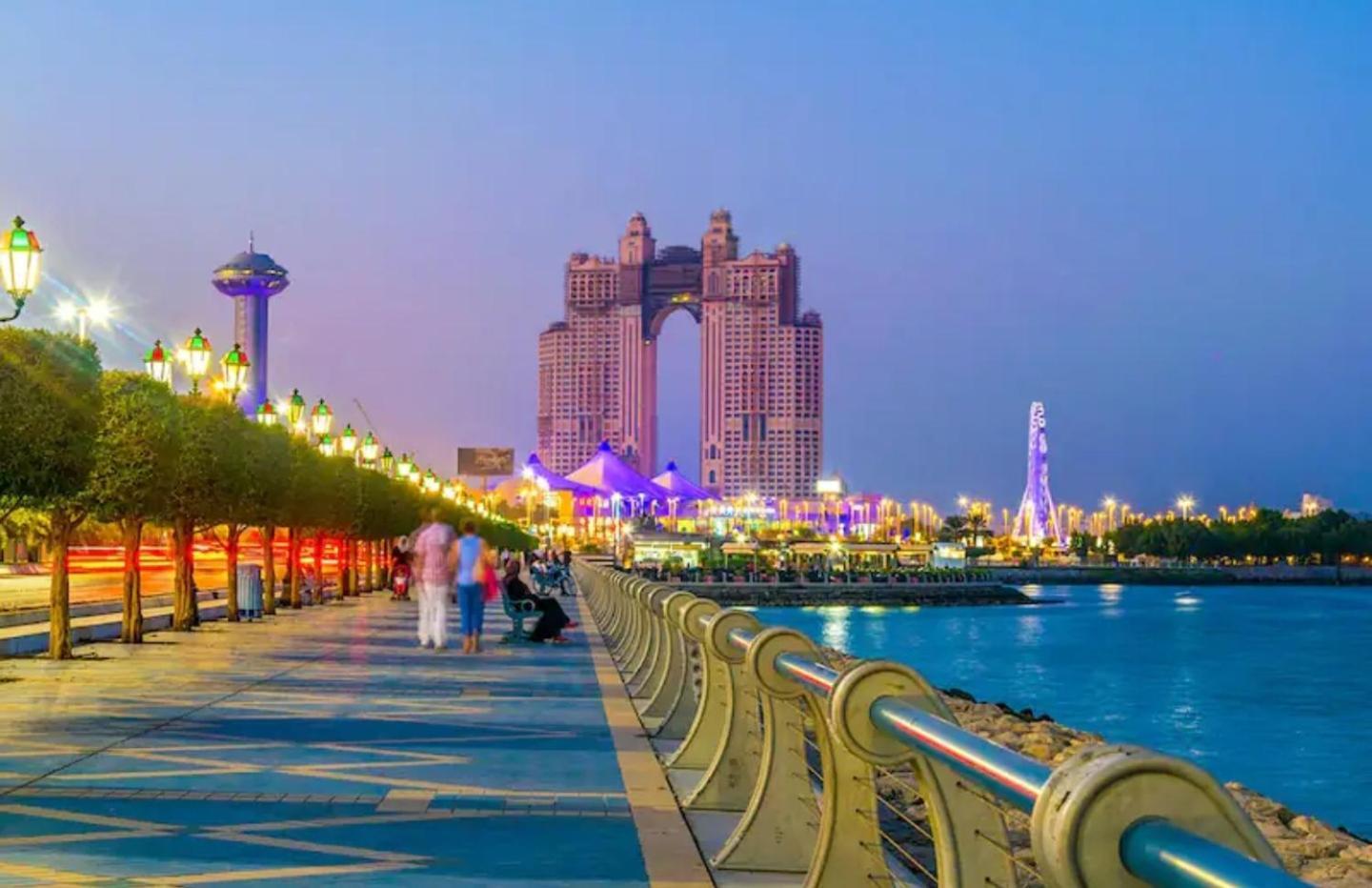 Corniche Street - Superb Lovely Room Abu Dhabi Exterior foto