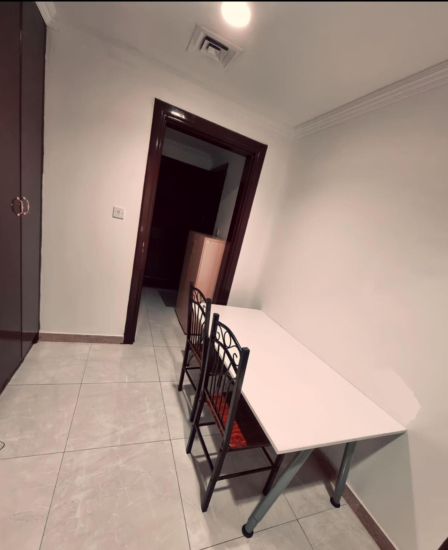 Corniche Street - Superb Lovely Room Abu Dhabi Exterior foto
